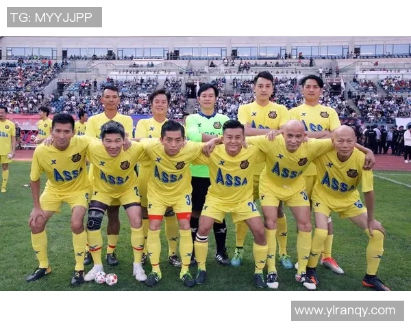 2004年世预赛中国队对阵香港队的精彩回顾与赛后分析